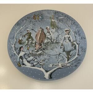 Haviland Limoges The 12 Days of Christmas Plate Eight Maids Milking 1977 Signed